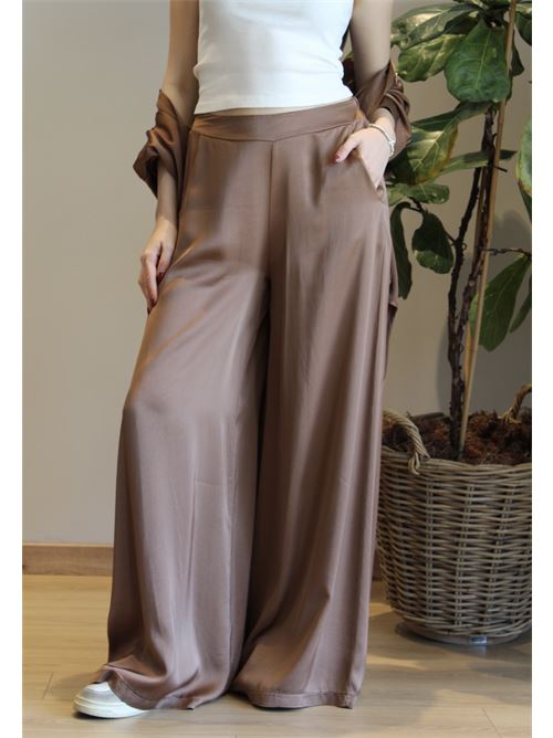 Pantalone a palazzo satinato con elastico sul retro DIECI MINUTI | FA356P2